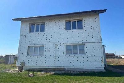 Casă cu 4 camere în Vârteju - 4