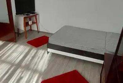 Inchiriez garsoniera - ap.1 camera f.mare termen lung - 1