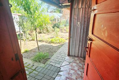 Casă spațioasă cu 9 camere în Strejnicu – pentru locuință, birouri - 11