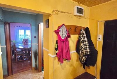 Apartament cu 3 camere decomandat în Micro 17 - 8