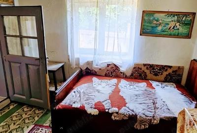 Casă cu 4 camere cu Teren 886 Mp în Ulmu - 7