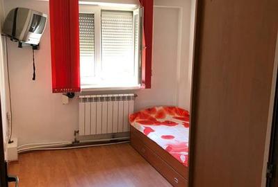 Apartament cu 3 camere decomandat, mobilat în Central - 13