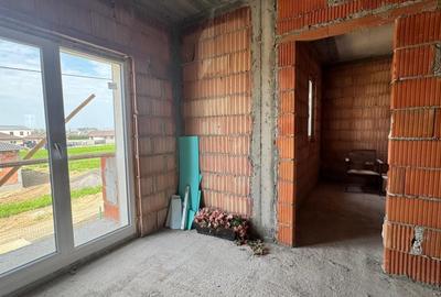 Duplex cu 4 camere cu Canalizare în Șag - 8