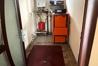 Casă cu 5 camere în Central - 7
