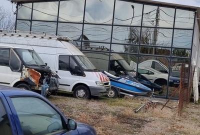 Spațiu comercial, de 250 mp, în Central - 3
