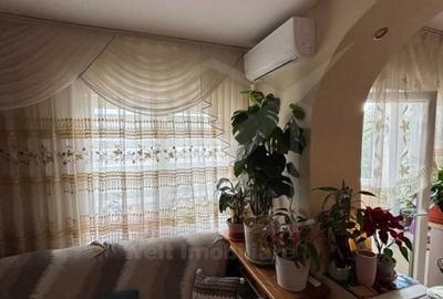 Apartament cu 3 camere semidecomandat, mobilat în Florești - 3