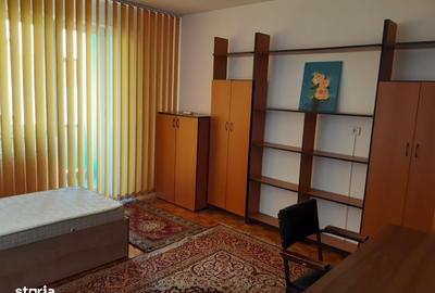 Apartament cu 2 camere decomandat în Central - 1