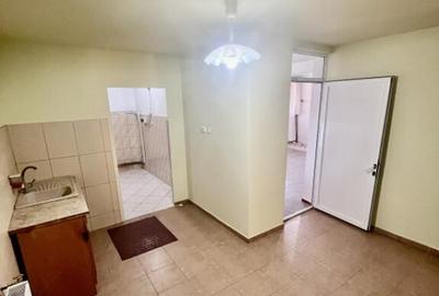 Casa de vanzare Frumusani - Spatiu Comercial la Parter - 25 - 4