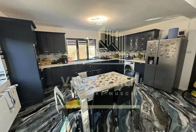 Casă cu 5 camere cu Teren 2078 Mp în Câmpulung Muscel - 16