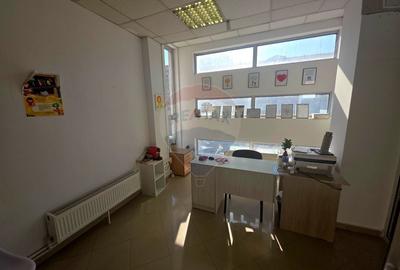 Spatiu de inchiriat Spatiu de inchiriat - 12