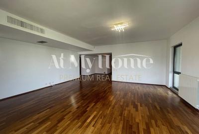 Apartament superb, spatios si luminos cu 4 camere, 2 terase, 2 parcari, boxa - 10