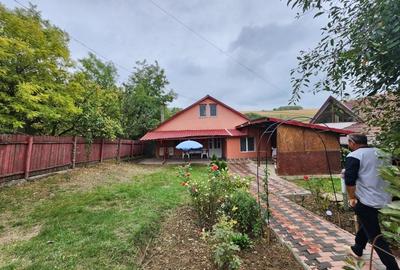CASA 5 CAMERE , VANATORI-POPRICANI - 2