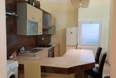 Apartament cu 2 camere semidecomandat, mobilat în Central - 11