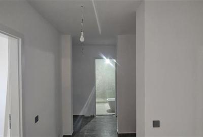 Apartament cu 2 camere decomandat în Titan - 25