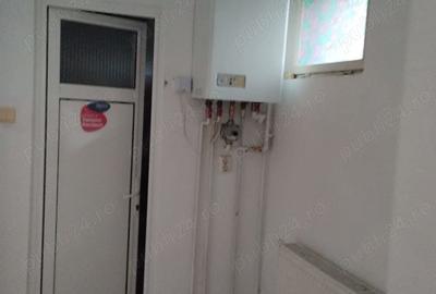 Vand spatiua comercial 95mp in Curtea de Arges - 4