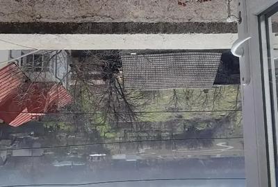 Apartament cu 3 camere decomandat în Central - 2