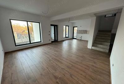 Casă cu 4 camere în Central - 7