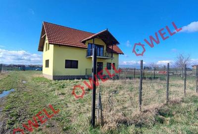 Casă cu 4 camere cu Teren 1122 Mp în Ozun - 13