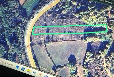 Spațiu comercial, în Tău - 1