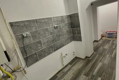 Spațiu comercial, de 52 mp, în Central - 3