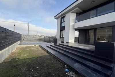 LUX | CASA | VILA INDIVIDUALA | CURTE | PROPRIETAR | TUNARI - 47