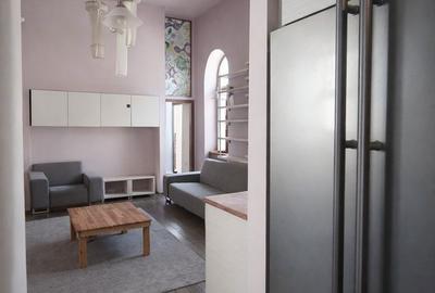 Apartament cu 3 camere decomandat în Central - 2