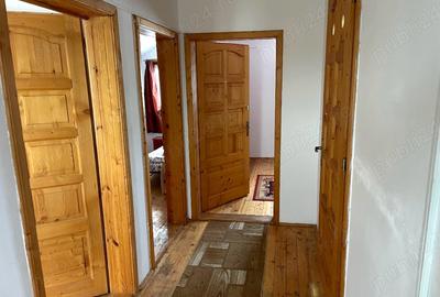 Casă cu 4 camere cu Teren 333 Mp în Mila 23 - 10