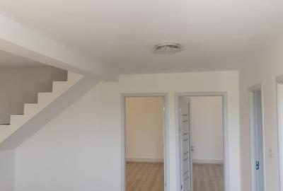 Casă cu 4 camere cu Teren 320 Mp în Valu lui Traian - 3