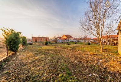 Casă individuală cu 7 camere cu Canalizare în Central - 47