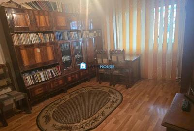 Apartament cu 4 camere de inchiriat central in Fagaras - 11