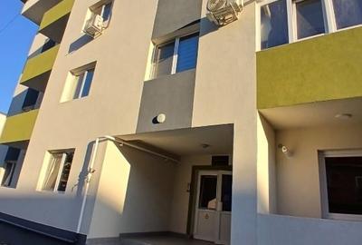 Garsonieră decomandată în Debarcader - 1