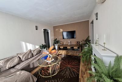 Apartament cu 3 camere semidecomandat, mobilat în Păcii - 1