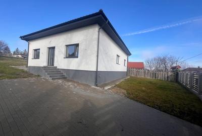 Casă individuală cu 4 camere cu Teren 880 Mp în Exterior Sud - 3