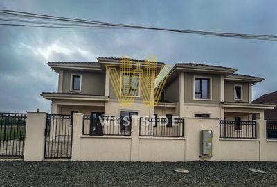 Apartament cu 5 camere decomandat în Dumbrăvița - 1