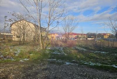 Teren Clinceni cu drum de servitute - zona Primarie. - 2