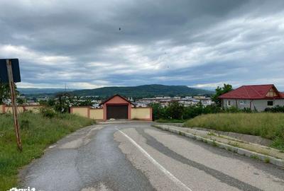 Teren de 450 mp, în Central - 2