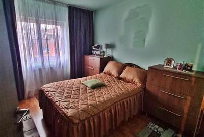 Apartament cu 3 camere decomandat în Răcădău - 3