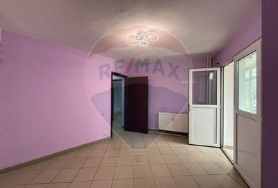 Spațiu comercial, de 61 mp, în Chișinau - 2