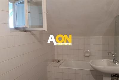 Casă individuală cu 10 camere cu Canalizare în Central - 26