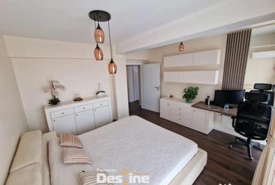 Apartament cu 3 camere decomandat, mobilat în Cug - 3