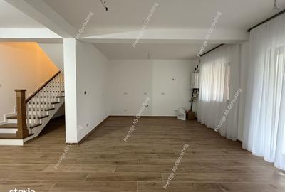 Casă cu 5 camere cu Teren 295 Mp în Giroc - 3