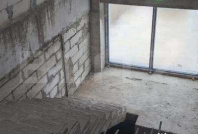 Spațiu comercial, de 400 mp, în Central - 9