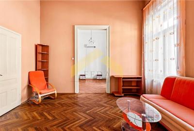 Apartament ultracentral cu 3 camere si centrala proprie Apartament ultracentral cu 3 camere si centrala proprie - 9