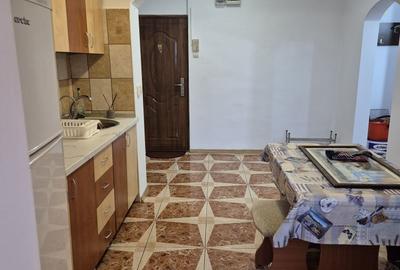 Apartament cu 2 camere decomandat în Gorjului - 3