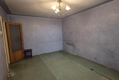 Apartament cu 3 camere decomandat în Berceni - 3