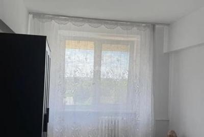 Vanzare Apartament 3 Camere Semidecomandat Bd.Ctin.Brancoveanu