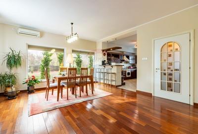 Casă cu 7 camere cu Teren 720 Mp în Brâncoveanu - 10