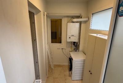 Apartament ultracentral , utilat , semimobilat - 10