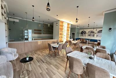 Spațiu comercial, de 153 mp, în Central - 3
