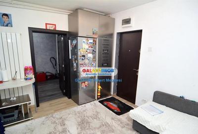 Apartament cu 2 camere semidecomandat, mobilat în Pantelimon